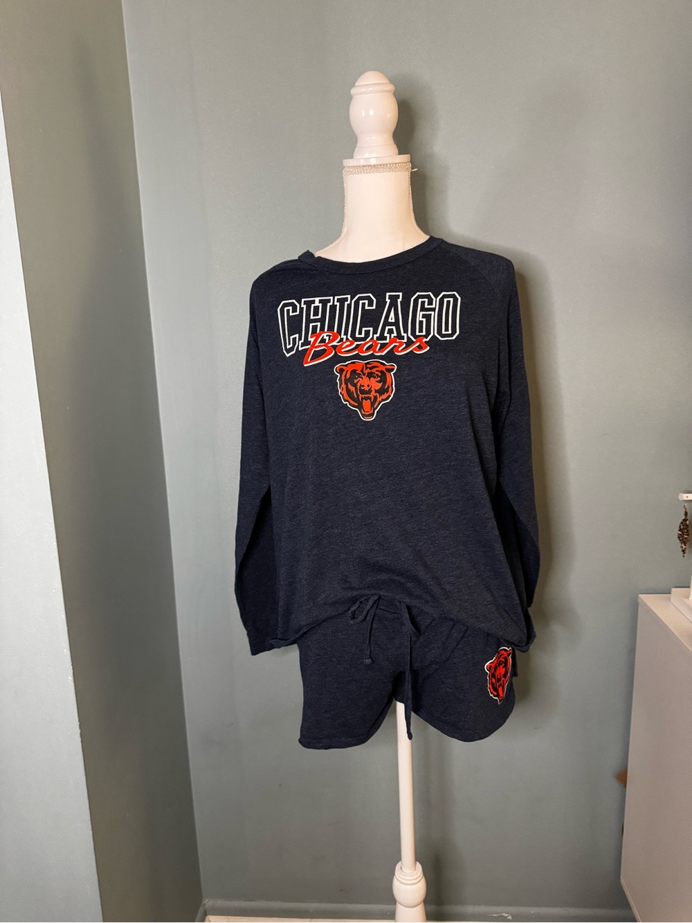 Chicago Bears Navy Lounge Pajama Long Sleeve Shorts Set  Large